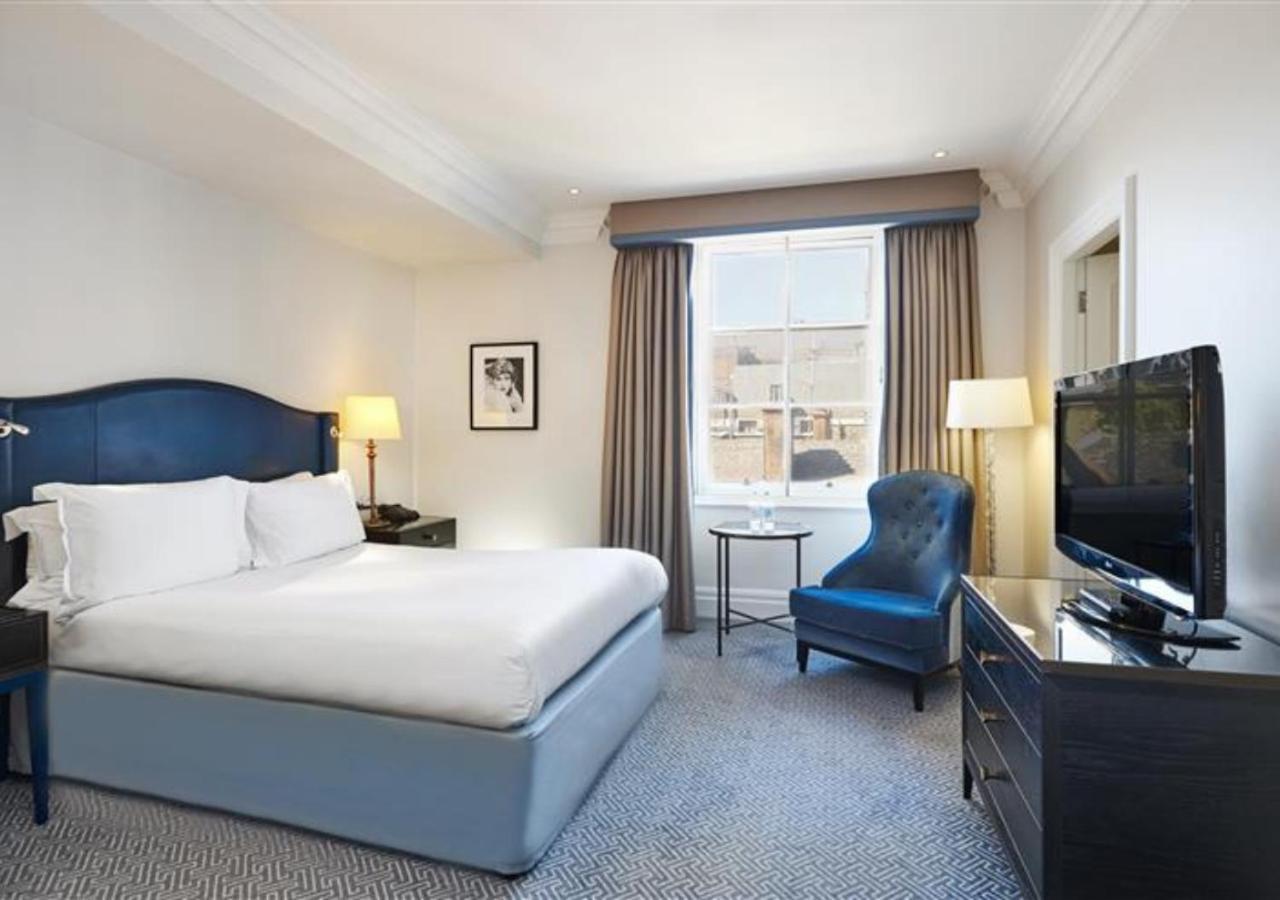 The Waldorf Hilton Hotel London Exterior photo